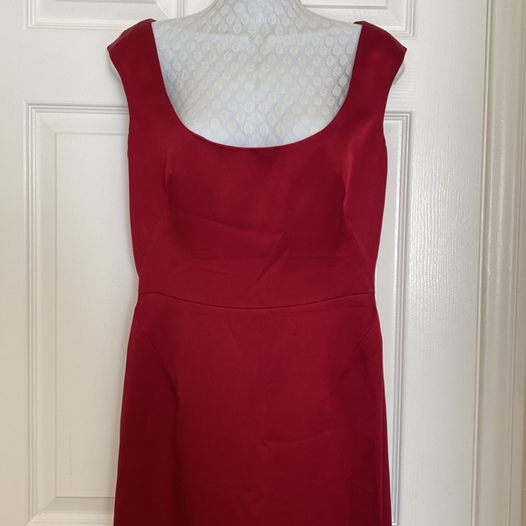 100% Silk Gown, size 8 - Picture 4 of 15